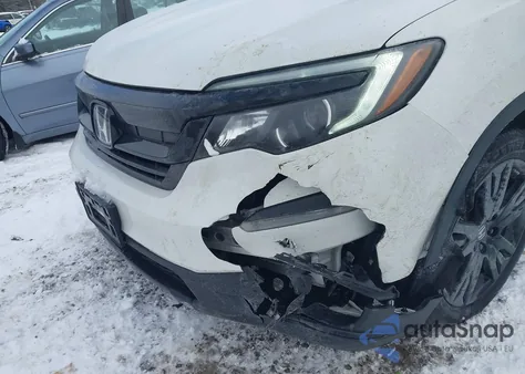 2022 Honda Pilot Awd Special Edition z USA, uszkodzony, nr VIN 5FNYF6H28NB035727